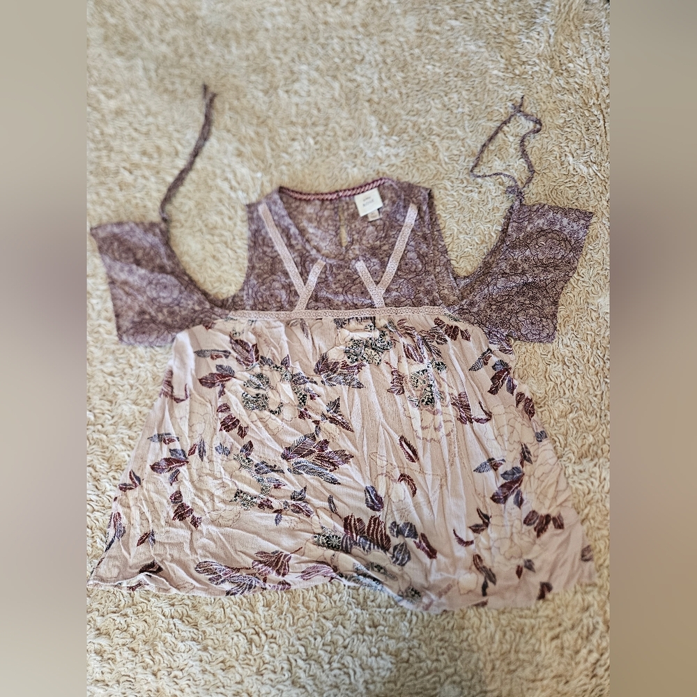 Knox Rose - Cold shoulder shirt - Size XL - Lavender